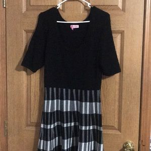 Black and grey stripped dress